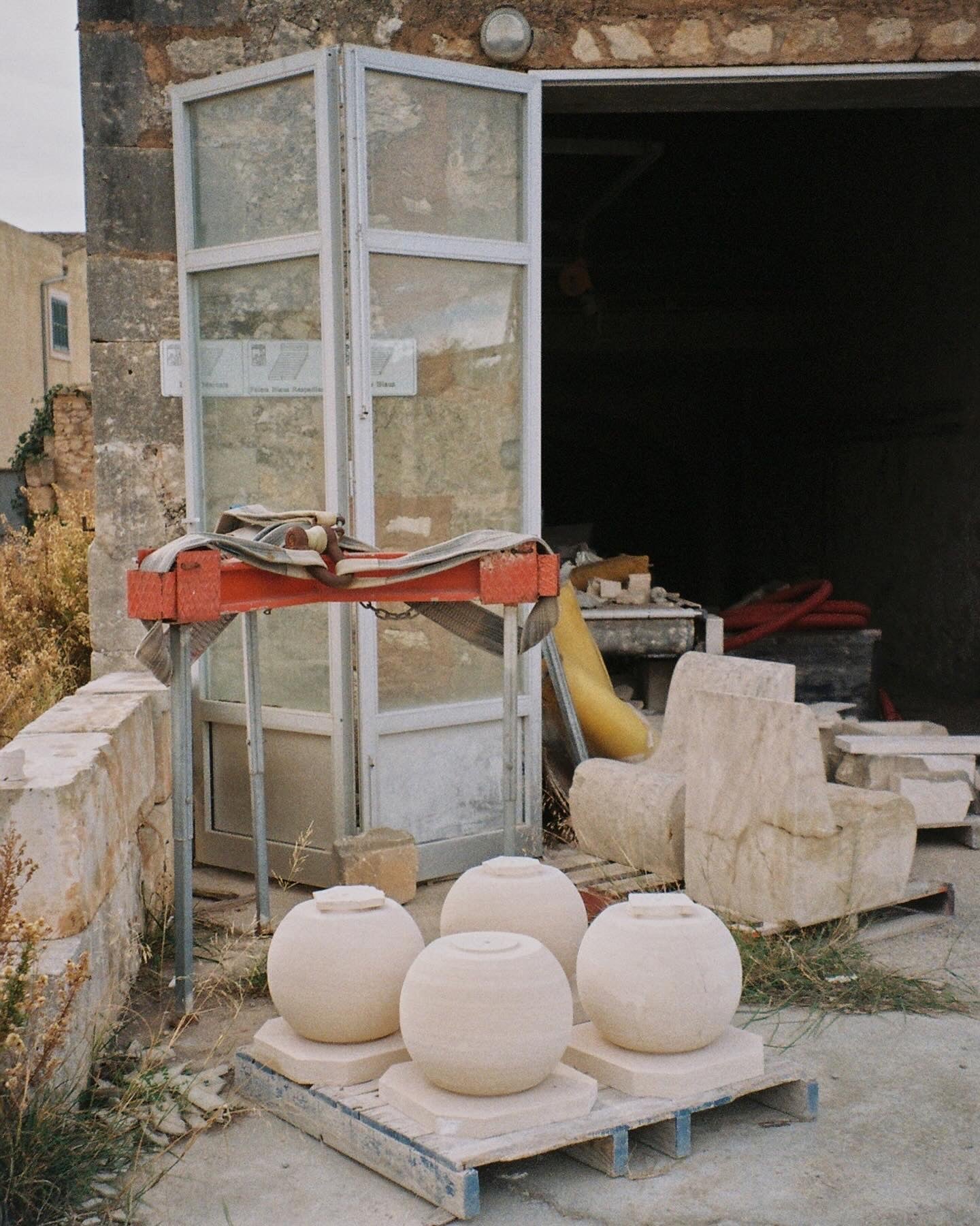 Nube Sink Santanyí Stone